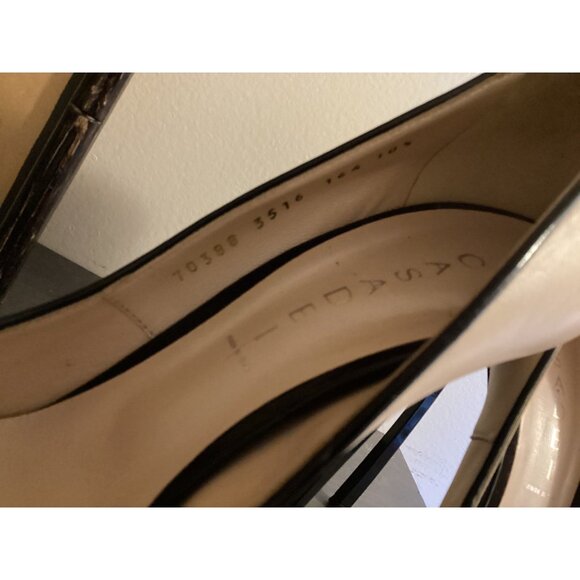 CASADEI Blade Pump in Cream Leather w/Black Patent Trim heels chic 40.5 10.5 - Picture 8 of 9